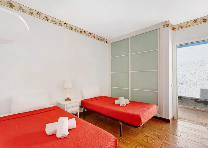 Beautiful Duque Poris Arico