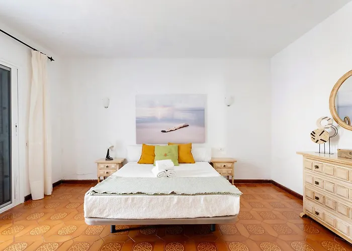 Beautiful Duque Poris