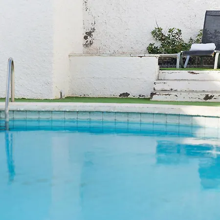 Beautiful Duque Poris Arico