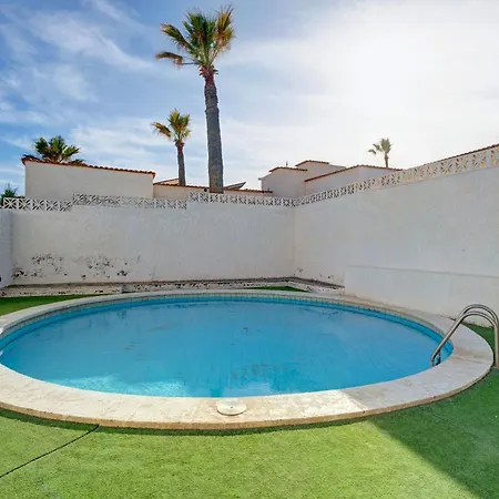 Beautiful Duque Poris