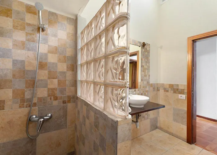 Beautiful Duque Poris *