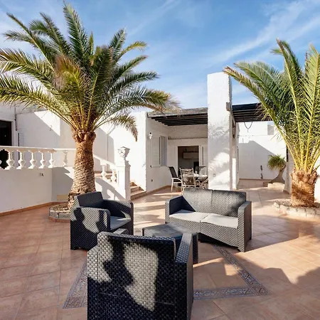 Chalet Beautiful Duque Poris