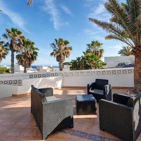 Chalet Beautiful Duque Poris *
